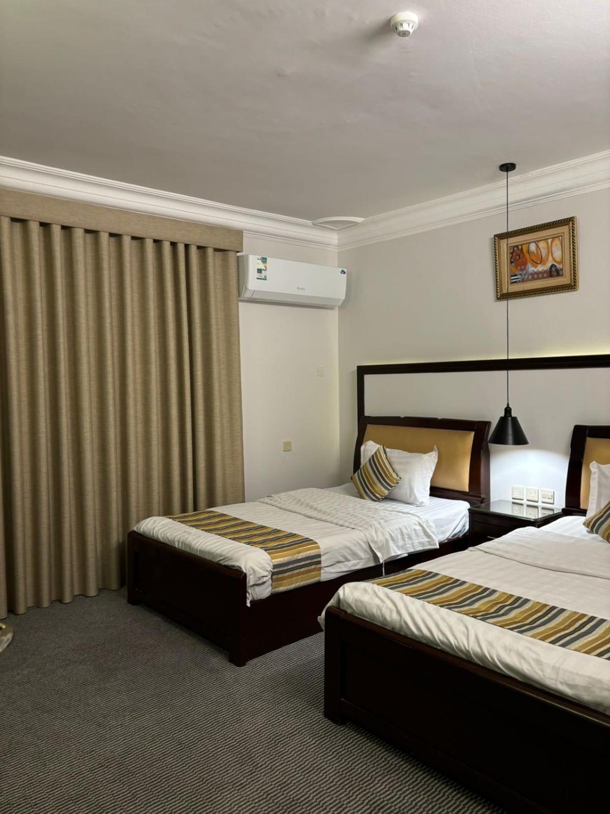 Al Mokhmalia Serviced Apartments マディーナ エクステリア 写真