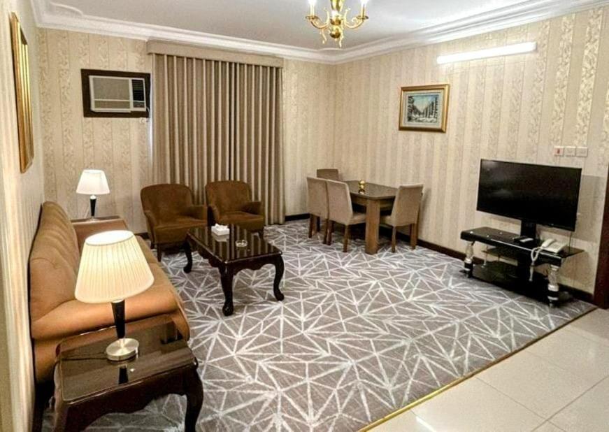 Al Mokhmalia Serviced Apartments マディーナ エクステリア 写真