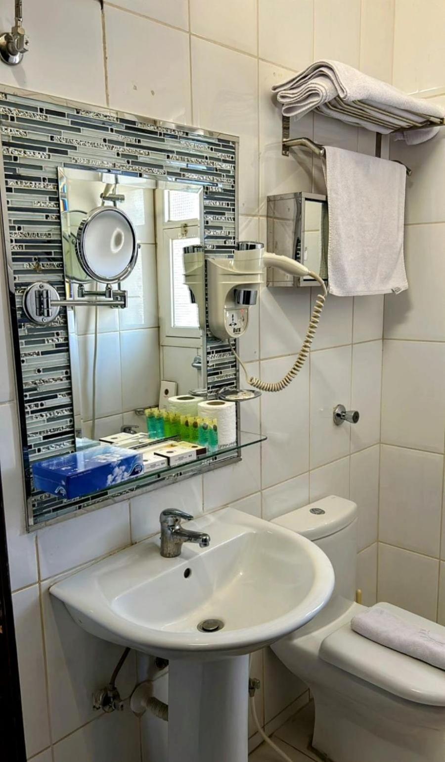 Al Mokhmalia Serviced Apartments マディーナ エクステリア 写真