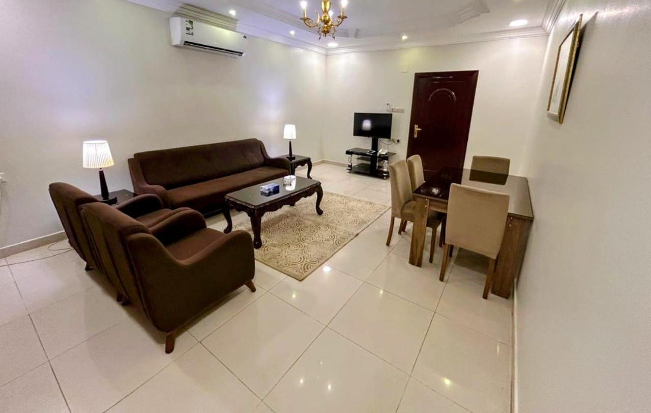 Al Mokhmalia Serviced Apartments マディーナ エクステリア 写真
