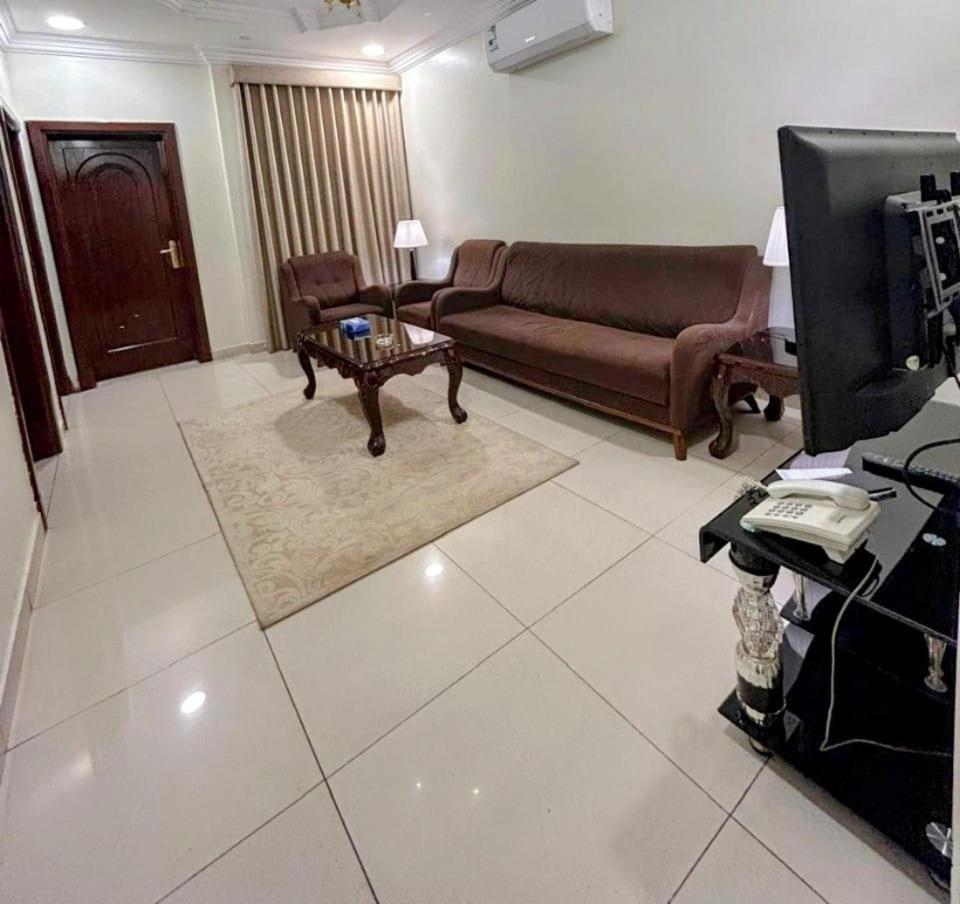 Al Mokhmalia Serviced Apartments マディーナ エクステリア 写真