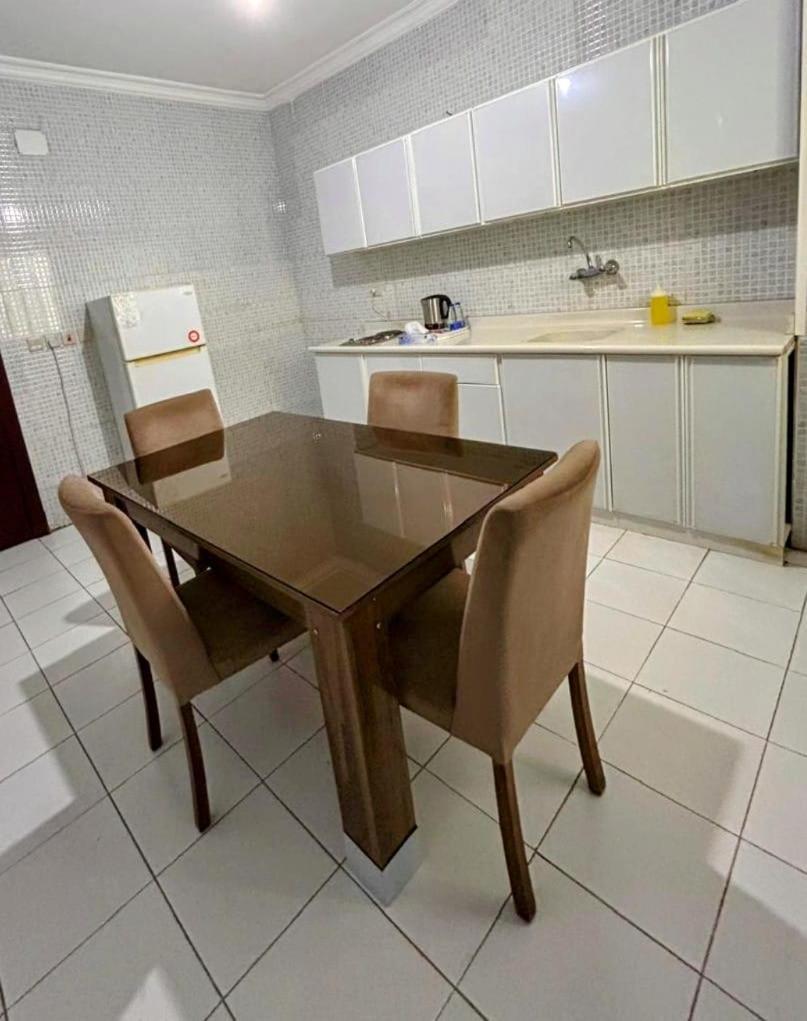 Al Mokhmalia Serviced Apartments マディーナ エクステリア 写真